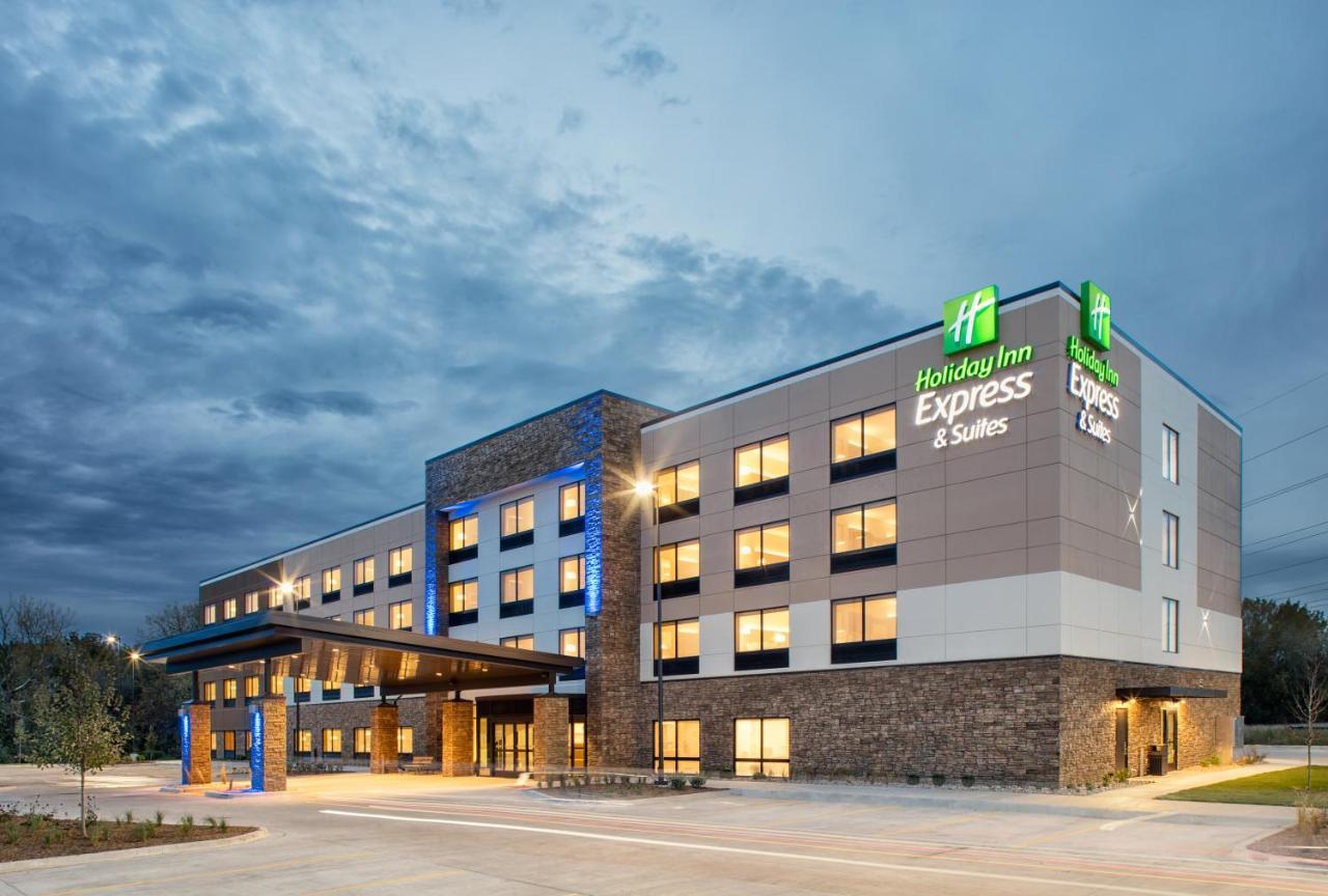 Holiday Inn Express East Peoria - Riverfront By Ihg Exterior foto